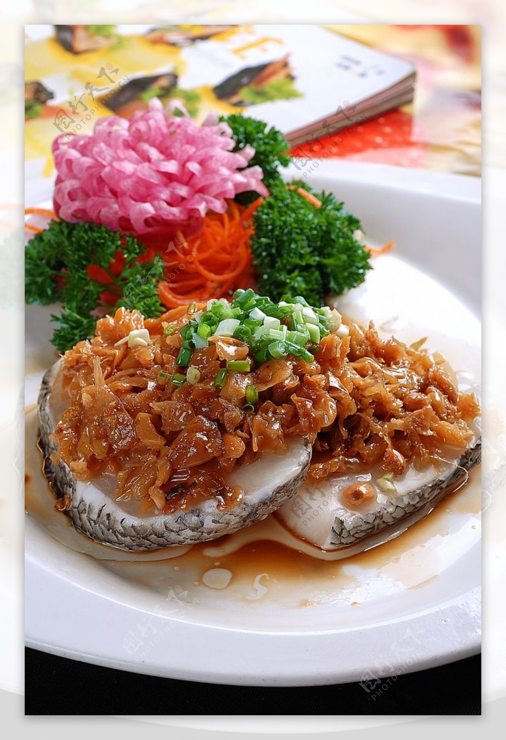 东菜蒸鳕鱼图片