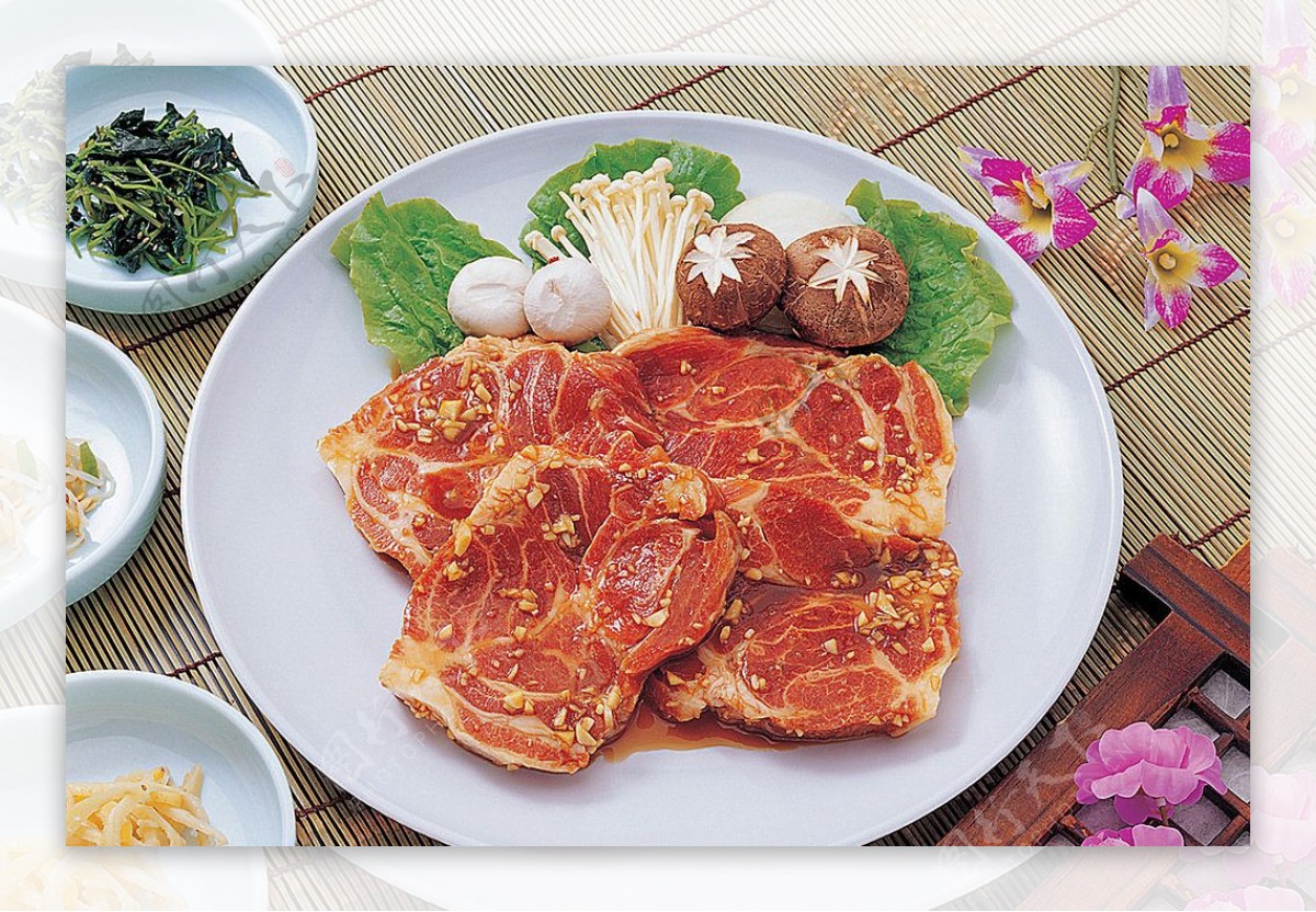 日韩料理调味猪排图片