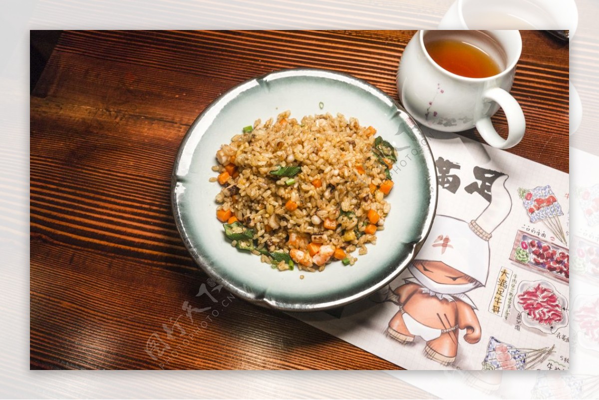 美食日本料理文化咖喱的海鲜饭图片
